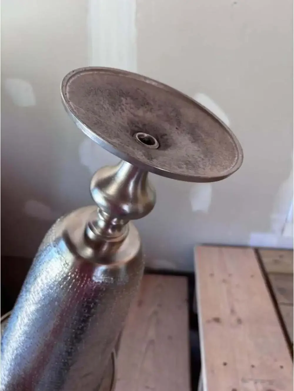 Torvi Hammered Silver Aluminum Pedestal Vase 20”